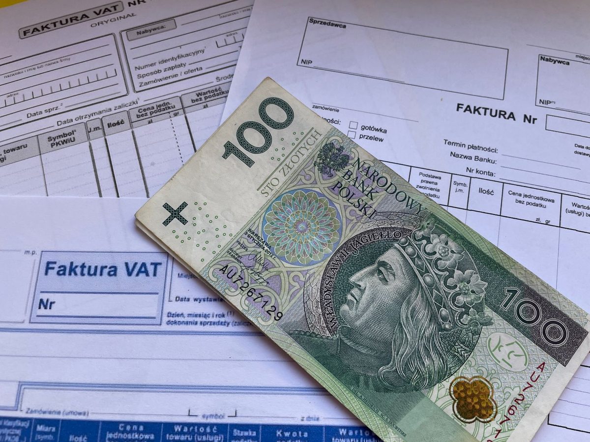 Documente fiscale și factură pentru calculul TVA în România