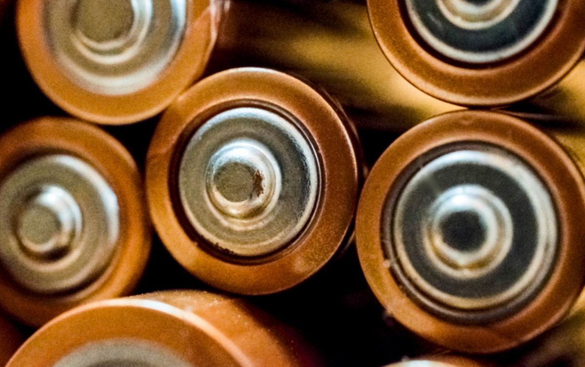 Jurnal în care notezi un vis despre baterii și starea ta de energie