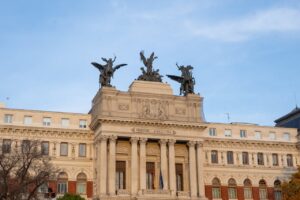 Clădire oficială a unui minister românesc - ce înseamnă MDLPA explicat